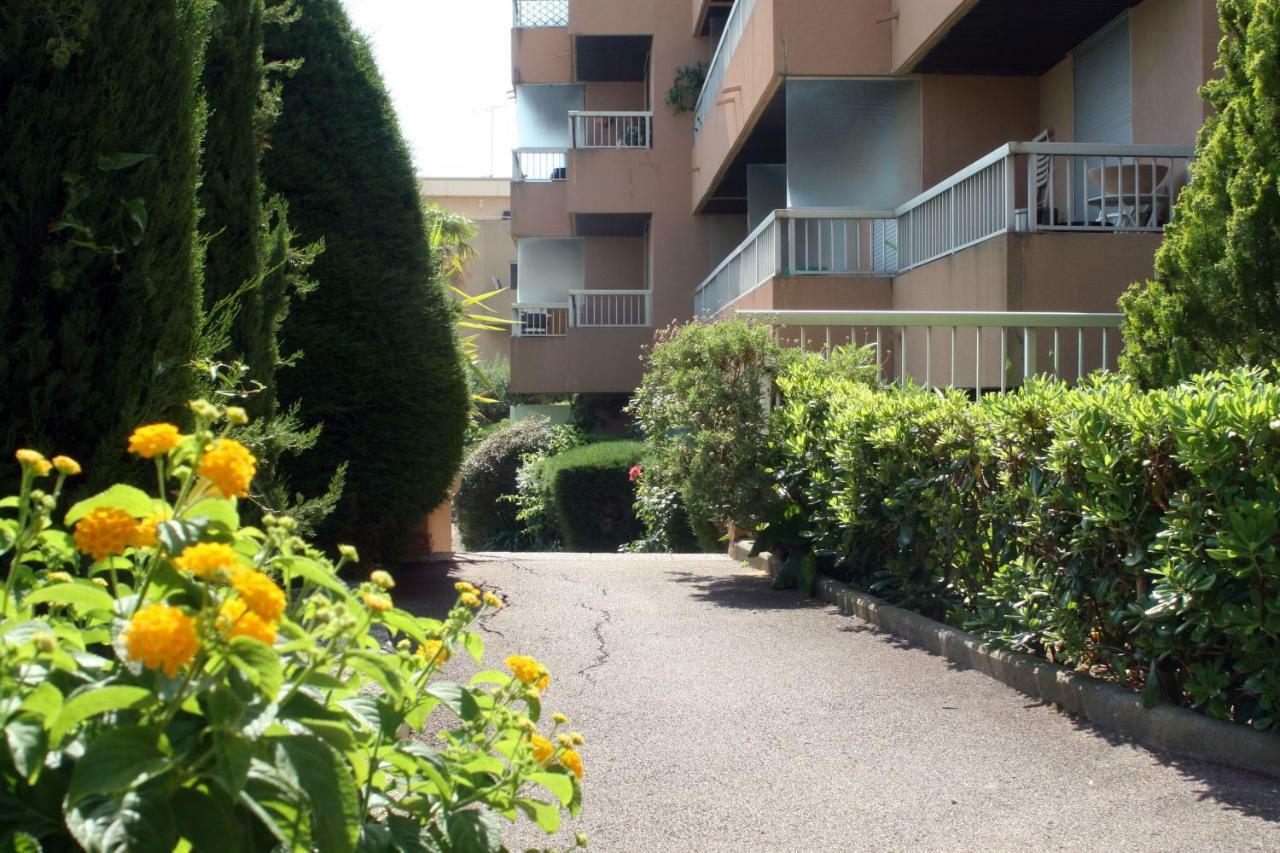 Studio Le Fabrina Riviera Nisa Exterior foto